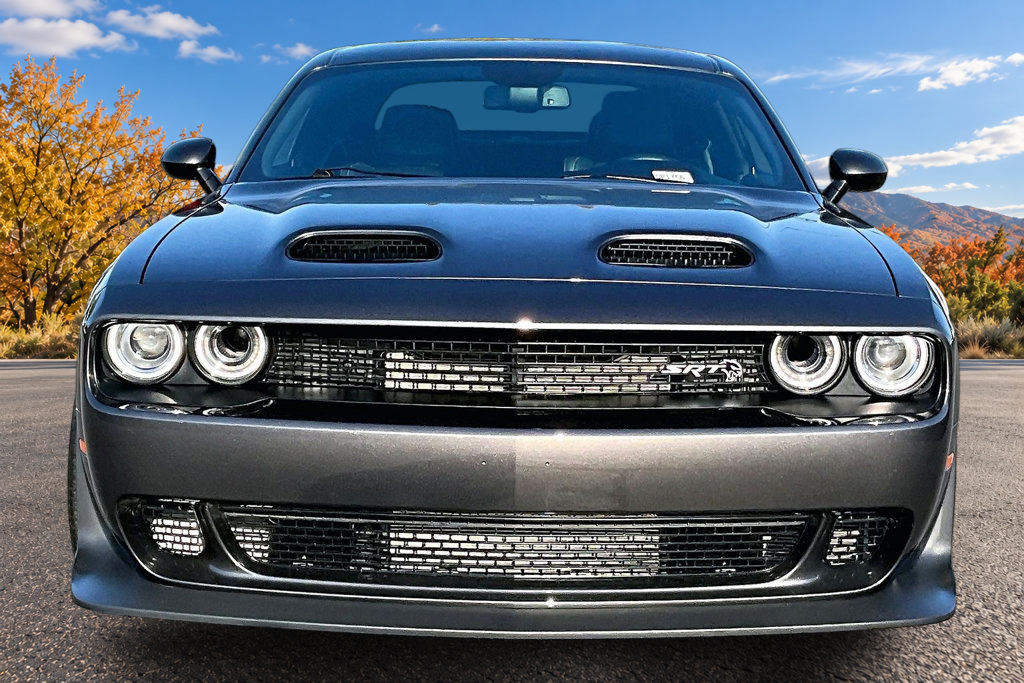 Used 2023 Dodge Challenger SRT Hellcat RWD image 2