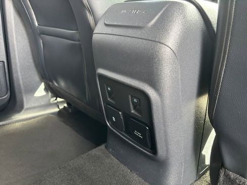 Used 2022 Ford Bronco Wildtrak AWD/4WD image 32