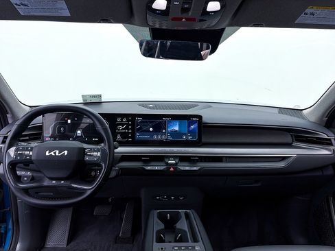 Certified 2024 Kia EV9 Wind AWD/4WD image 23