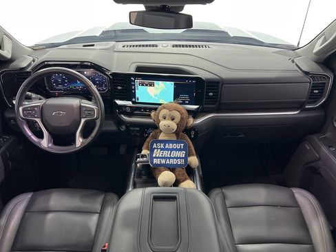 Used 2022 Chevrolet Silverado 1500 LT Trail Boss w/ LT Trail Boss Premium Package image 18