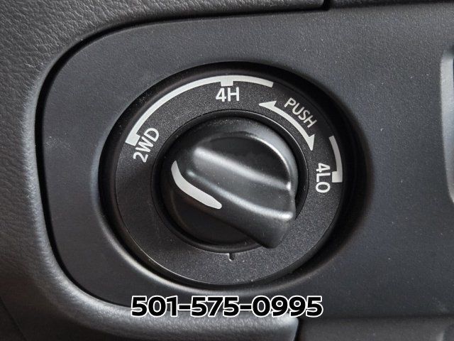 Used 2026 Nissan Frontier PRO-4X AWD/4WD image 26