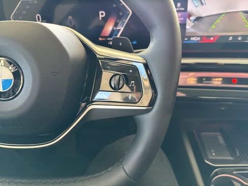 New 2026 BMW 530i xDrive image 21