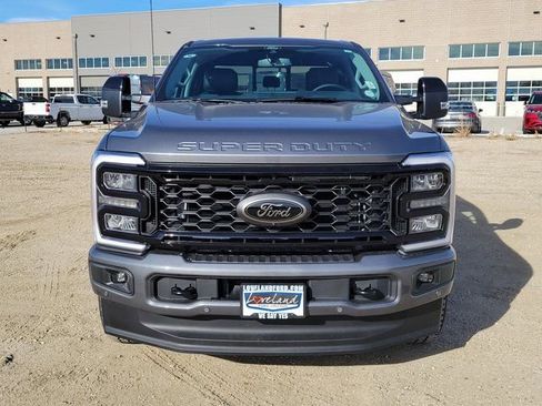 New 2026 Ford F250 Lariat w/ Black Appearance Package image 5