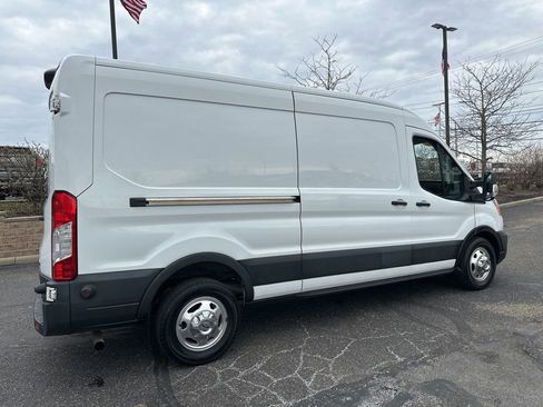 Used 2020 Ford Transit 250 Medium Roof AWD w/ Interior Upgrade Package image 15
