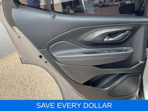 Used 2024 GMC Terrain SLE w/ LPO, Floor Liner Package FWD image 15