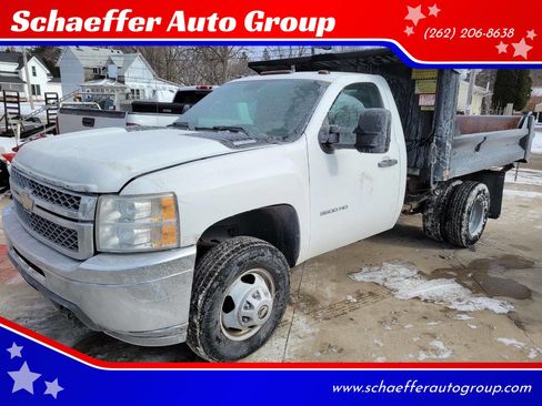 Used 2013 Chevrolet Silverado 3500 W/T image 1
