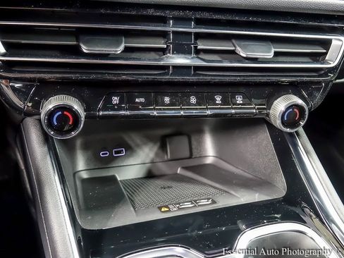 New 2026 Chevrolet Traverse LT w/ Driver Confidence Package image 18