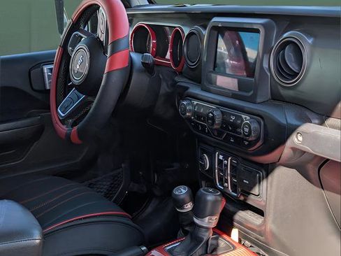 Used 2020 Jeep Gladiator Sport w/ Quick Order Package 24S image 7