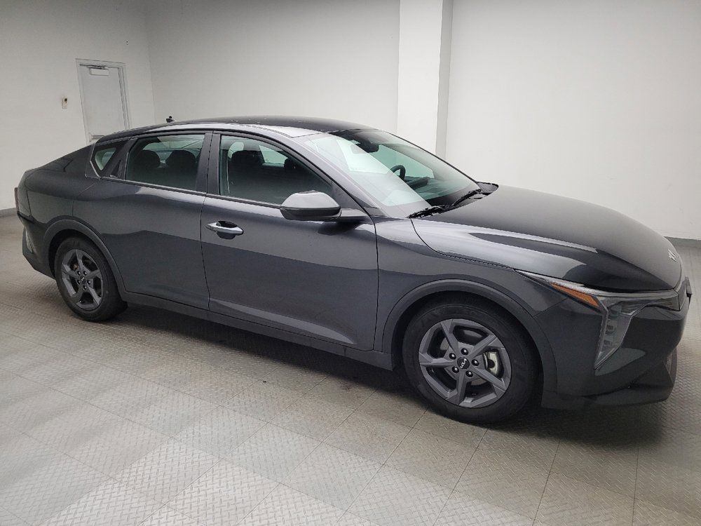 Used 2025 Kia K4 FWD image 11
