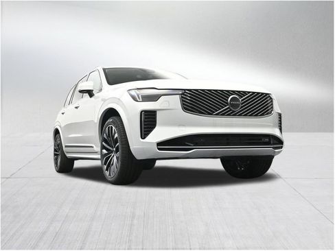 New 2026 Volvo XC90 T8 Core AWD/4WD image 27
