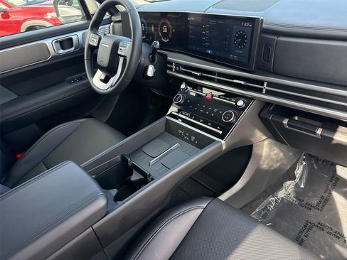 Used 2025 Hyundai Santa Fe SEL image 26