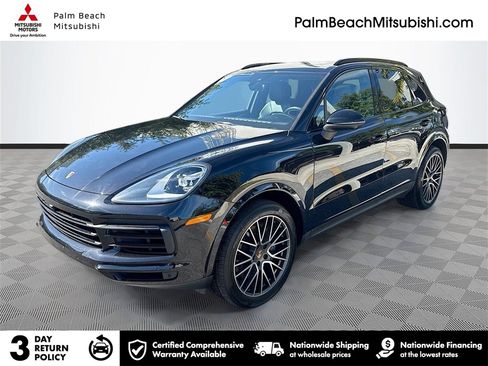 Used 2021 Porsche Cayenne S image 1