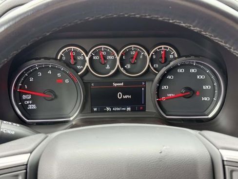 Used 2023 Chevrolet Suburban LS image 15