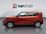 Used 2022 Kia Soul LX image 2
