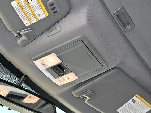 Used 2014 Ford F150 Lariat w/ Equipment Group 502A Luxury image 36