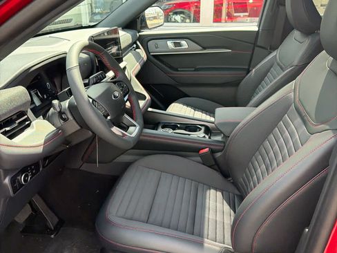 New 2026 Ford Explorer ST-Line AWD/4WD image 9