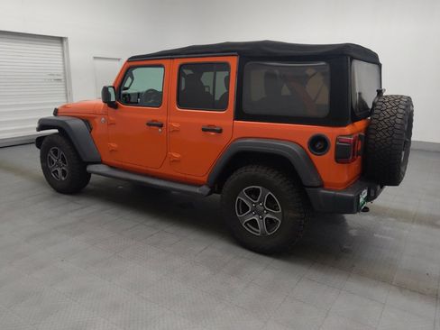 Used 2018 Jeep Wrangler Unlimited Sport S AWD/4WD image 3