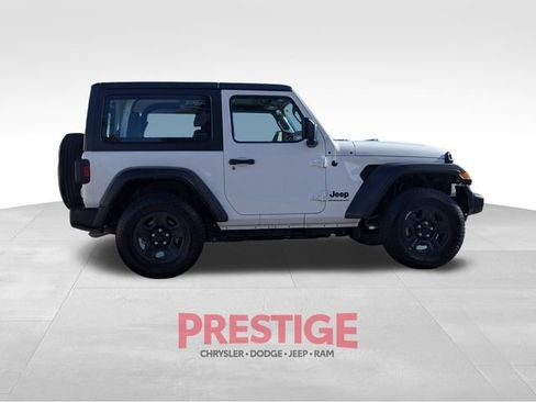 Used 2023 Jeep Wrangler Sport image 6