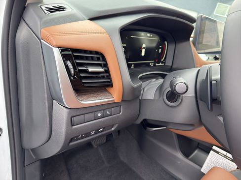 New 2026 Nissan Rogue Platinum w/ Platinum Premium Package image 14