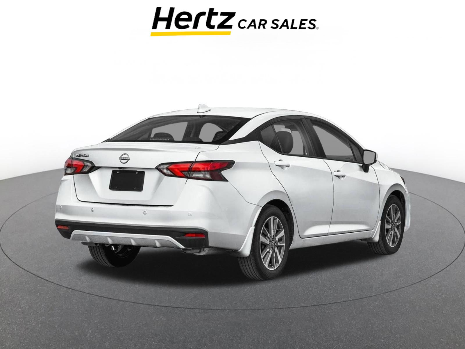 Used 2025 Nissan Versa SV FWD image 2