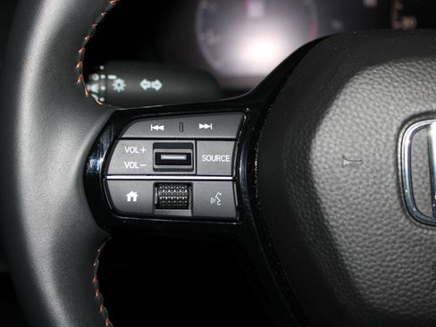 Used 2025 Honda HR-V Sport image 31