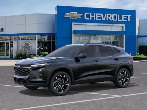 New 2026 Chevrolet Trax RS image 2