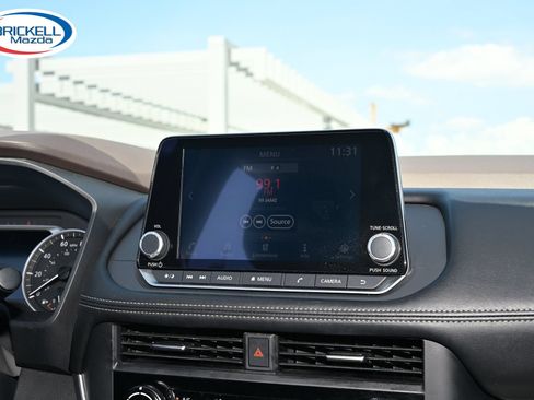 Used 2023 Nissan Rogue S FWD image 20