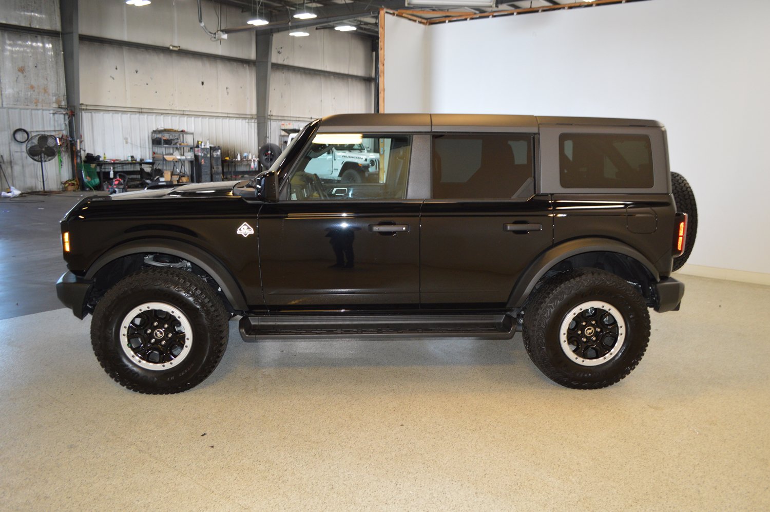 Used 2026 Ford Bronco Outer Banks w/ Sasquatch Package AWD/4WD image 6