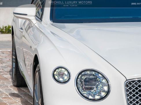 Used 2022 Bentley Continental GT image 50