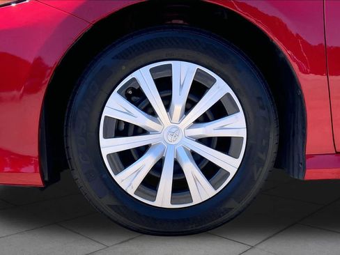 Used 2023 Toyota Camry LE FWD image 11