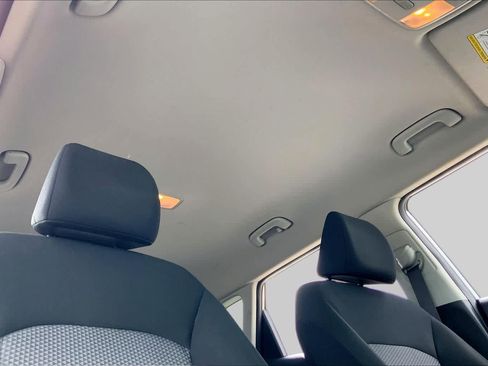 Used 2023 Kia Soul LX w/ Option Group 015 FWD image 14