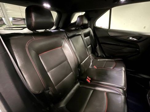 Used 2022 Chevrolet Equinox RS w/ RS Leather Package FWD image 33