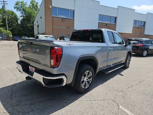 Used 2023 GMC Sierra 1500 SLE AWD/4WD image 30