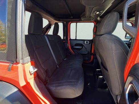 Used 2018 Jeep Wrangler Unlimited Sport S image 11