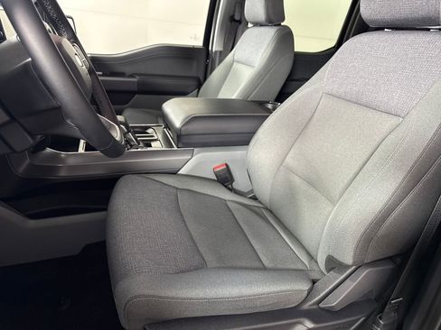 Used 2025 Ford F150 Lightning XLT image 11