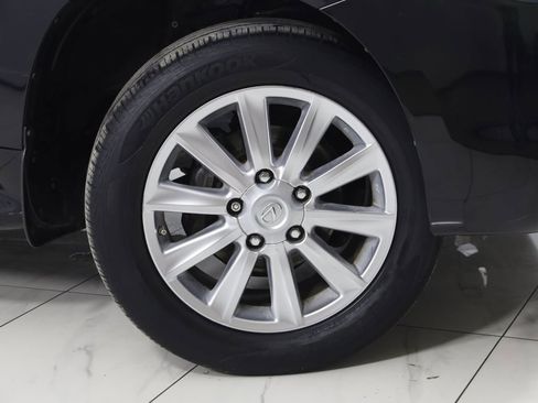 Used 2010 Lexus LX 570 4WD w/ Preferred Accessory Package image 17