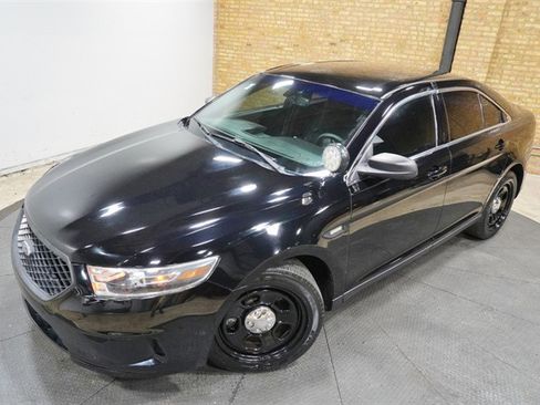 Used 2017 Ford Taurus Police Interceptor AWD image 2