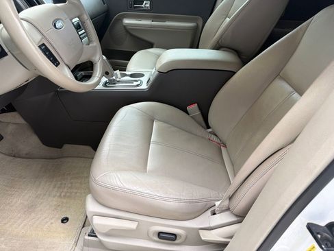 Used 2009 Ford Edge Limited AWD/4WD image 14