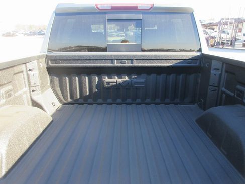 New 2026 GMC Sierra 1500 Elevation w/ Elevation Premium Package image 6