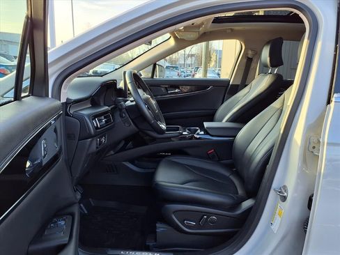 Used 2023 Lincoln Nautilus Reserve w/ Equipment Group 201A image 14