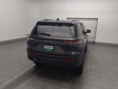 Used 2022 Jeep Grand Cherokee Trailhawk image 7