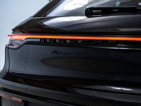 New 2026 Porsche Macan GTS AWD/4WD image 13