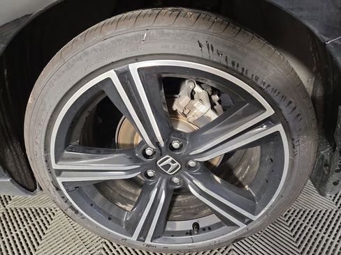 Used 2025 Honda Accord Sport image 11