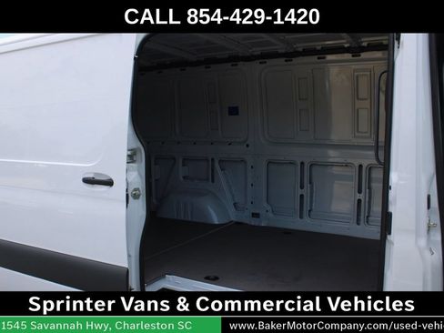 Used 2023 Mercedes-Benz Sprinter 2500 image 17