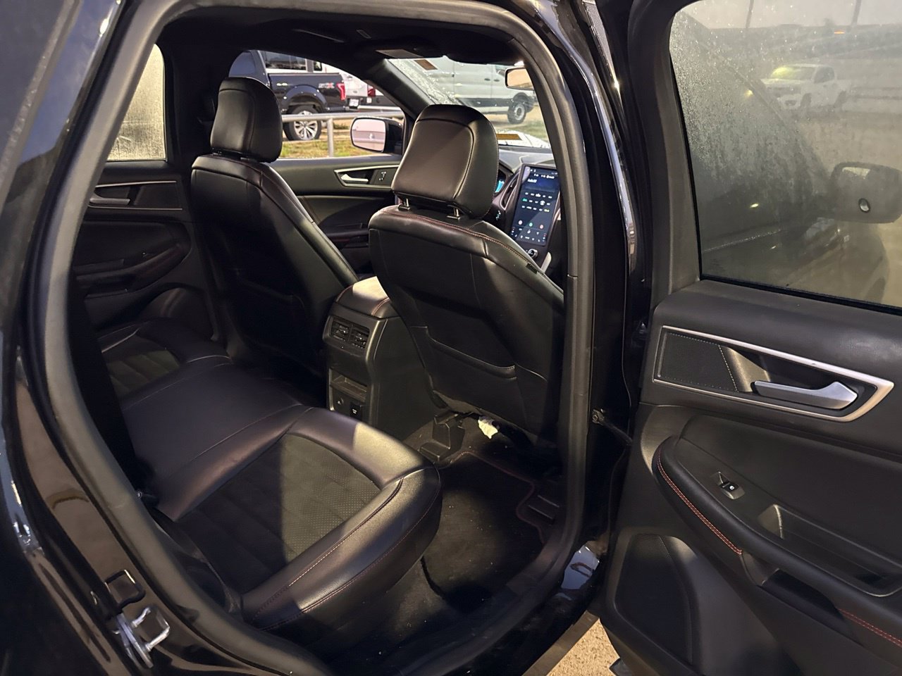 Used 2024 Ford Edge ST-Line AWD/4WD image 13