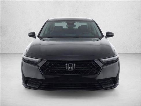 Used 2023 Honda Accord EX image 2