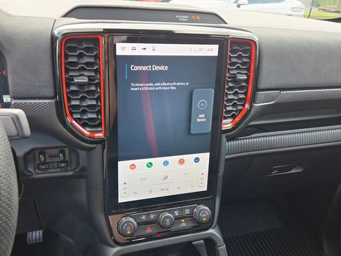 Used 2024 Ford Ranger Raptor AWD/4WD image 19