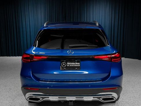 New 2026 Mercedes-Benz GLC 300 image 8