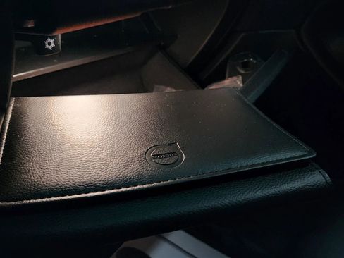 Used 2018 Volvo XC90 T5 Momentum w/ Convenience Package image 33