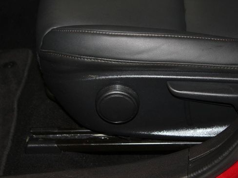 Used 2023 MAZDA MAZDA3 s FWD image 14